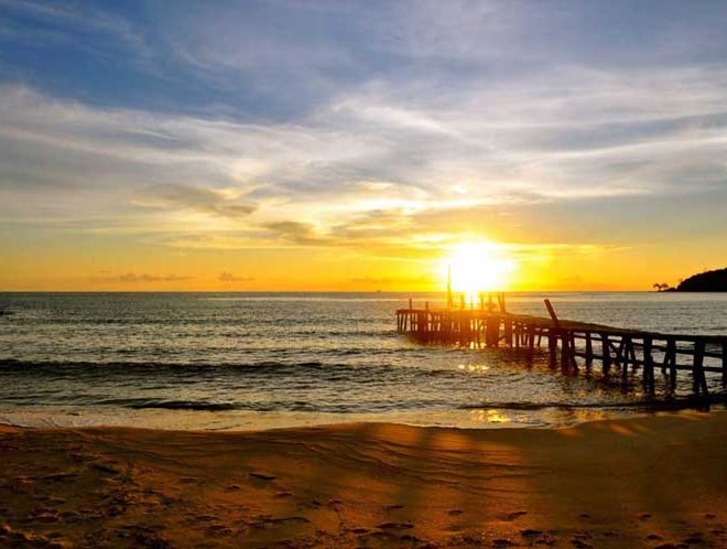 Sunset-on-Lazy-Beach-Koh-Rong-Samloem-small